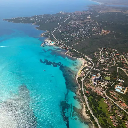 Апартаменты Case Vacanza Rocca Ruja Стинтино